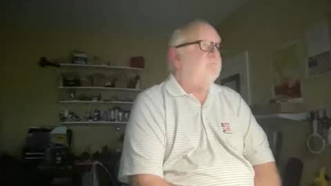 Snapshot of curo69 chatting on 02/04/25, 06:49 ALAN online show from 02/04/25, 06:49