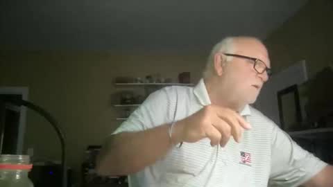 Snapshot of curo69 chatting on 09/24/25, 11:57 ALAN online show from 09/24/25, 11:57