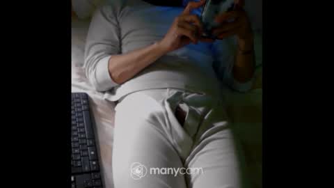 Snapshot of curricambi chatting on 01/06/25, 08:39 John and Peter online show from 01/06/25, 08:39