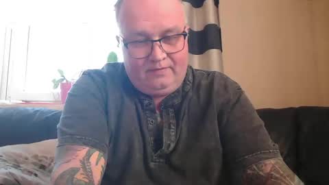 curtus14 online show from 03/05/25, 04:13