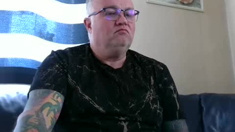 curtus14 online show from 09/20/25, 07:20