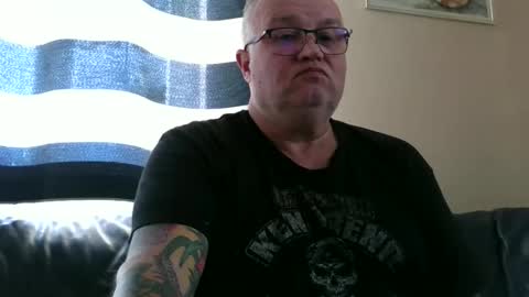 curtus14 online show from 09/28/25, 07:25