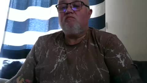 curtus14 online show from 04/11/26, 07:02