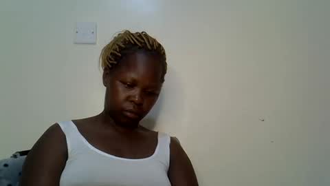Snapshot of curvy294 chatting on 04/16/26, 07:14 SALLY online show from 04/16/26, 07:14