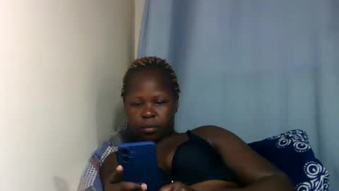 Snapshot of curvy294 chatting on 04/18/26, 09:26 SALLY online show from 04/18/26, 09:26