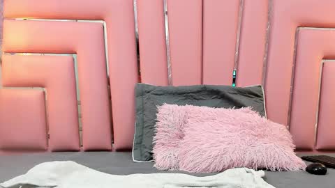 Alyanna  online show from 01/11/26, 11:48