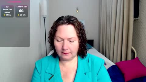 curvy_girlz online show from 10/05/25, 04:38