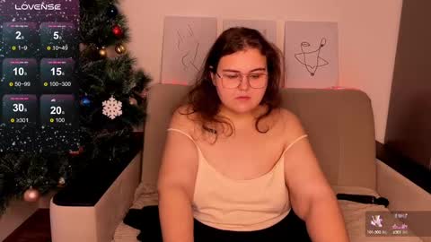 Snapshot of curvy_janie chatting on 12/15/24, 09:24 Jane online show from 12/15/24, 09:24