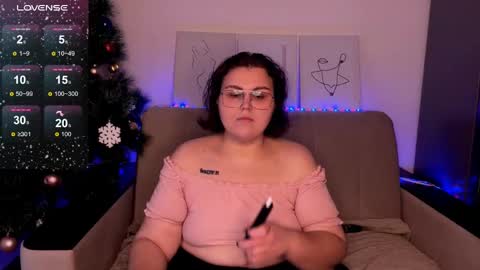 Snapshot of curvy_janie chatting on 12/27/24, 08:45 Jane online show from 12/27/24, 08:45