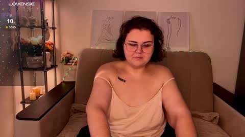 Snapshot of curvy_janie chatting on 01/20/25, 03:37 Jane online show from 01/20/25, 03:37
