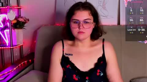 Snapshot of curvy_janie chatting on 10/17/25, 08:17 Jane online show from 10/17/25, 08:17