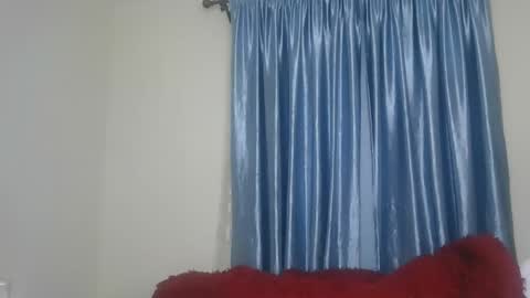 mel online show from 02/12/26, 03:23