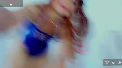 ISABEL online show from 02/16/25, 01:05