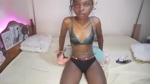 Snapshot of curvybobolishia889476342606 chatting on 03/29/26, 12:10 bobolishia online show from 03/29/26, 12:10