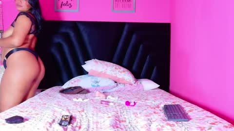 curvybrunnete online show from 01/10/26, 12:07