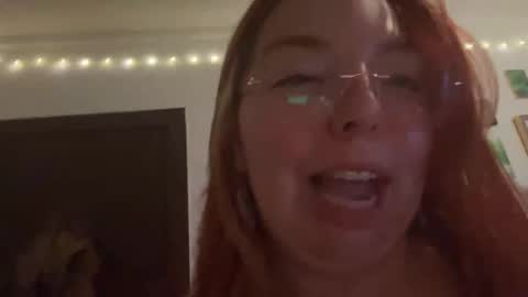 Snapshot of curvycate127 chatting on 12/14/24, 02:56 Cate online show from 12/14/24, 02:56