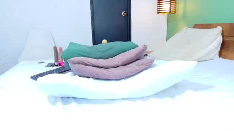 Danna online show from 02/12/25, 11:51