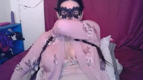 Celine Fawe online show from 04/13/26, 07:19