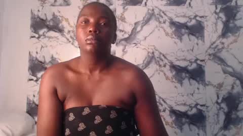 Snapshot of curvyj255 chatting on 07/18/26, 12:48 curvyj255 online show from 07/18/26, 12:48