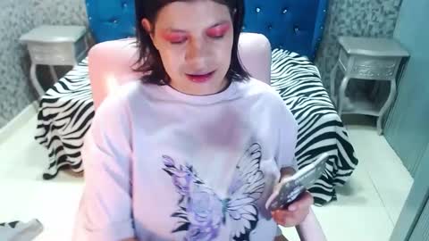 Julieth online show from 09/23/25, 05:10