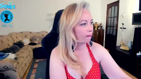 Whitney Lynn online show from 05/07/26, 12:38