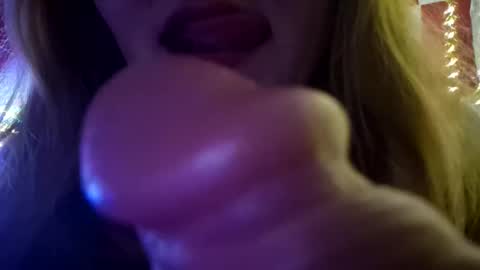 curvypamela674 online show from 11/19/25, 10:43