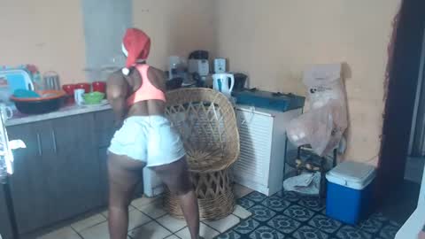 curvypear76x online show from 12/24/24, 06:22