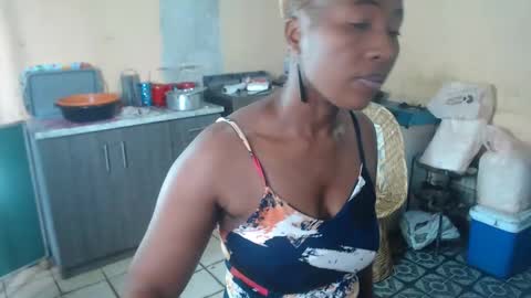 curvypear76x online show from 01/07/25, 01:03