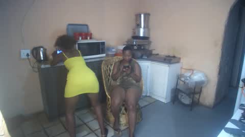 curvypear76x online show from 02/21/26, 08:59