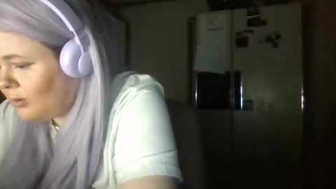 dahlia -kim online show from 03/11/26, 10:21