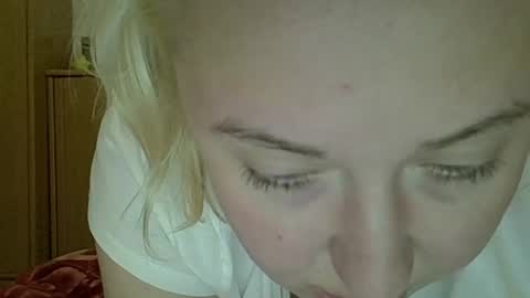 Snapshot of curvywild_lady30 chatting on 05/04/26, 06:04 Curvy online show from 05/04/26, 06:04
