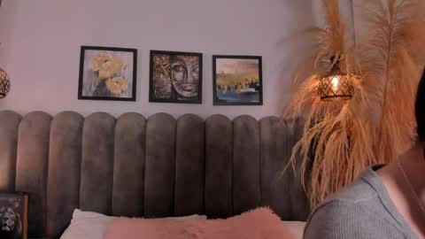 Amber  online show from 04/17/26, 08:34