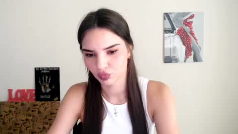 Snapshot of cute_adelina_ chatting on 07/14/26, 09:14 Adelina online show from 07/14/26, 09:14