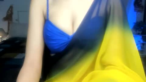 Snapshot of cute_alishaa chatting on 07/14/26, 02:05 Alisha online show from 07/14/26, 02:05