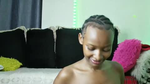 cute annah online show from 12/19/24, 07:07