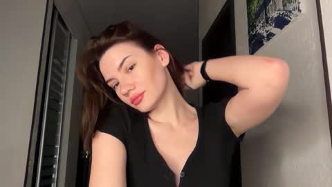 cute_bubbles online show from 12/23/25, 02:09