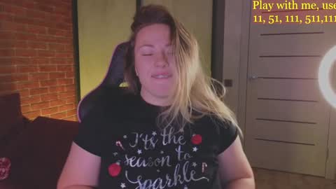 Everyday stream in the same time online show from 12/19/24, 02:45