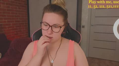 Everyday stream in the same time online show from 02/19/25, 08:22