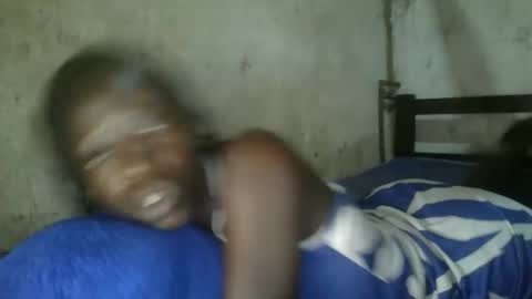 cute_doria online show from 12/05/25, 07:39