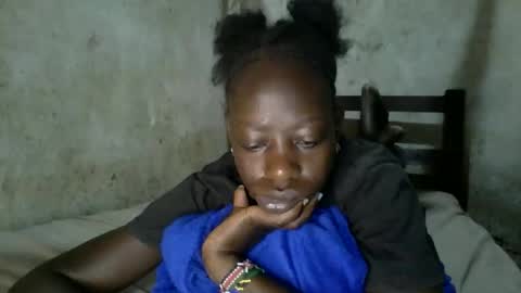 cute_doria online show from 12/14/25, 02:06