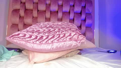 Stacy online show from 12/03/24, 05:09