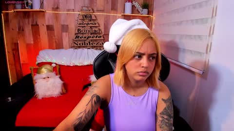 Snapshot of cute_elii chatting on 12/05/24, 11:07    Independent Model online show from 12/05/24, 11:07