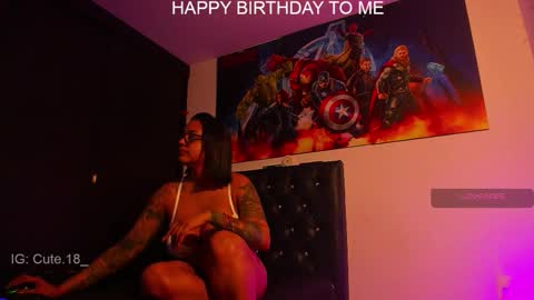 Snapshot of cute_elii chatting on 10/23/25, 12:32    Independent Model online show from 10/23/25, 12:32