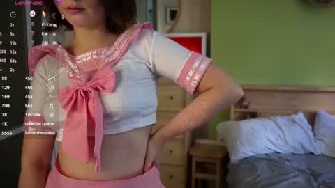 Snapshot of cute_emiliya chatting on 06/22/26, 07:49 Emily online show from 06/22/26, 07:49