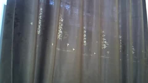 cute_emmy1 online show from 10/23/25, 09:30