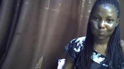 cute_emmy1 online show from 11/07/25, 08:20