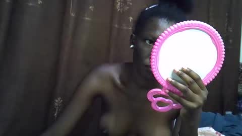 cute_emmy1 online show from 01/05/26, 08:23