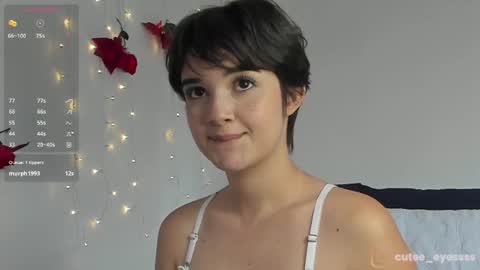 Cute online show from 01/04/25, 09:31