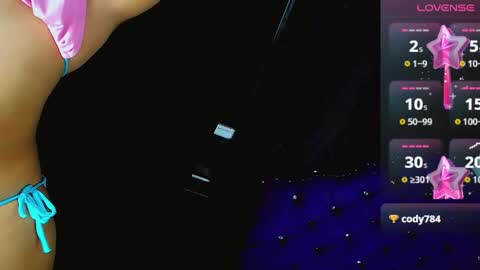 cute_feem online show from 09/18/25, 05:31