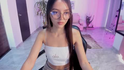 Bella Fox online show from 03/27/26, 02:06